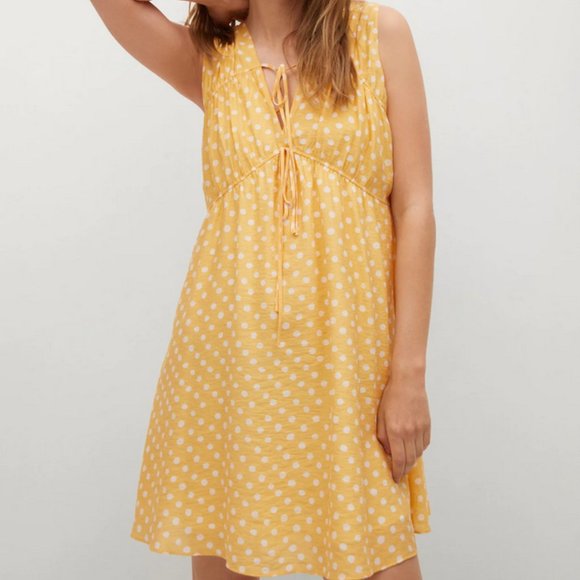 Mango Dresses & Skirts - NWT Flowy Printed Dress Size XS